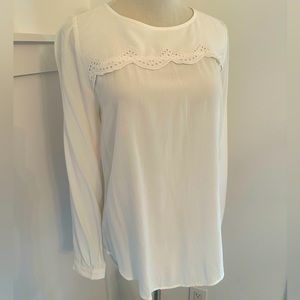 NEW WITH TAGS LOFT WHITE BLOUSE SIZE EXTRA SMALL